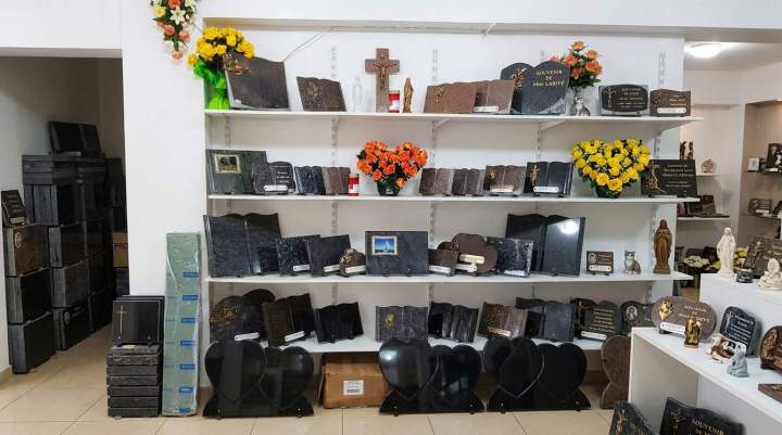 Vente plaques funéraires Martinique